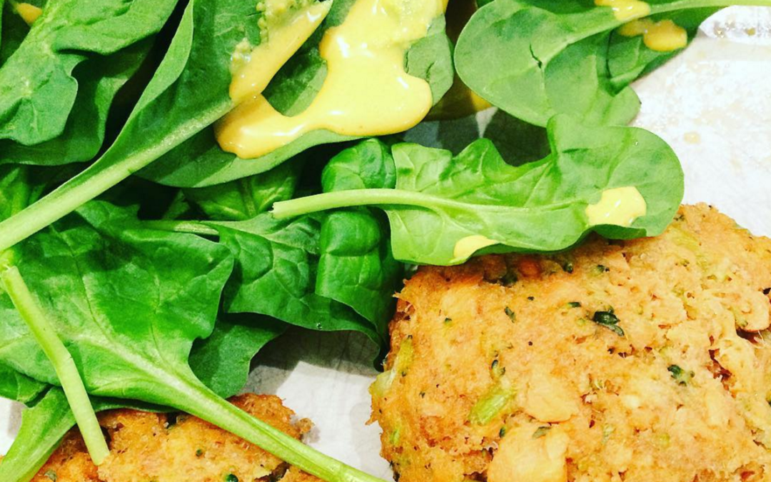 Broccoli Salmon Cakes with Garlic Chive Aioli